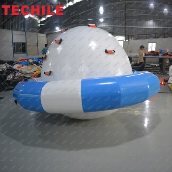 2021 Новая надувная летающая диско-лодка, буксируемая / надувной водный Сатурн для игр в аквапарке