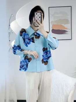 Плиссированная рубашка Miyake с принтом розы, весенняя новинка 2023 года, высококачественное свободное пальто с отворотом в корейском стиле, уменьшающее возраст.