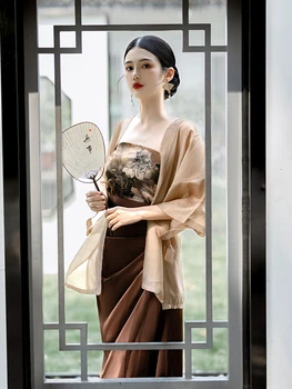 Язык и цикады, Бунтующая песня Хуай, Новая юбка в китайском стиле с лошадьми, костюм-тройка, платье Юань