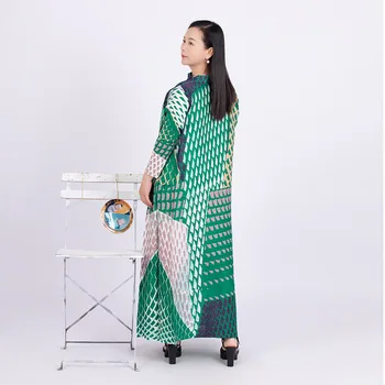 Новое плиссированное женское платье Miyake с контрастным цветовым принтом и длинным рукавом, Весна 2023 Изображение 2